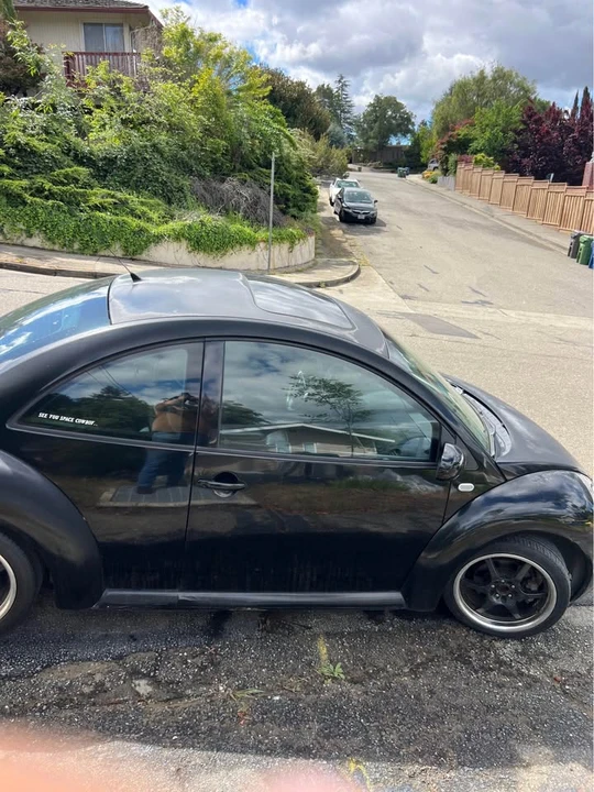 2003 Volkswagen New Beetle - Image 3 of 5