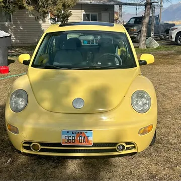 2003 Volkswagen New Beetle GLS Hatchback 2D