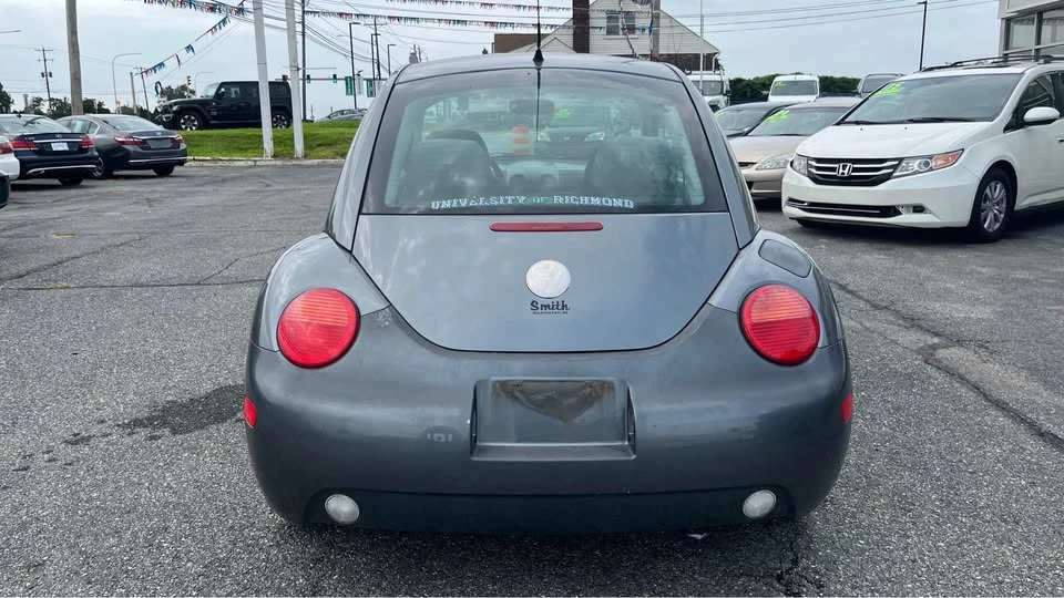 2003 Volkswagen New Beetle - Image 4 of 19