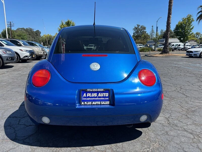 2003 Volkswagen New Beetle - Image 4 of 15