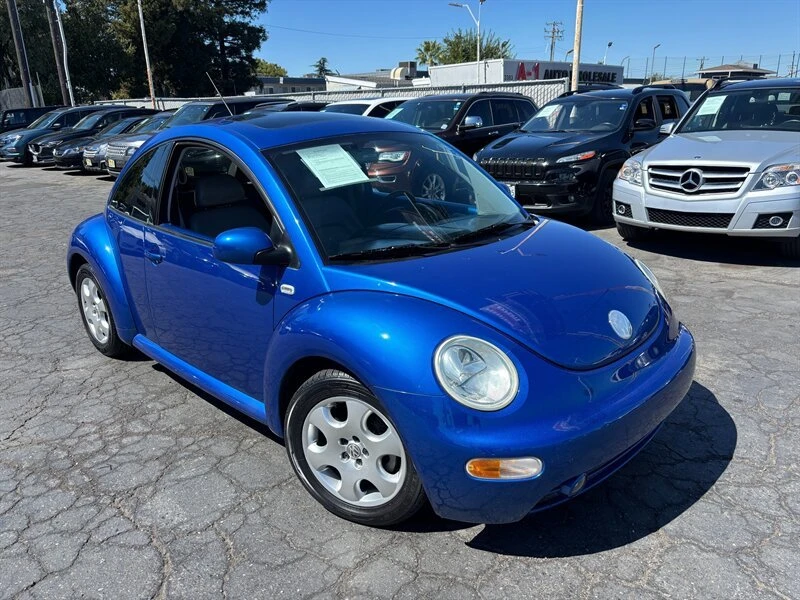 2003 Volkswagen New Beetle - Image 2 of 15