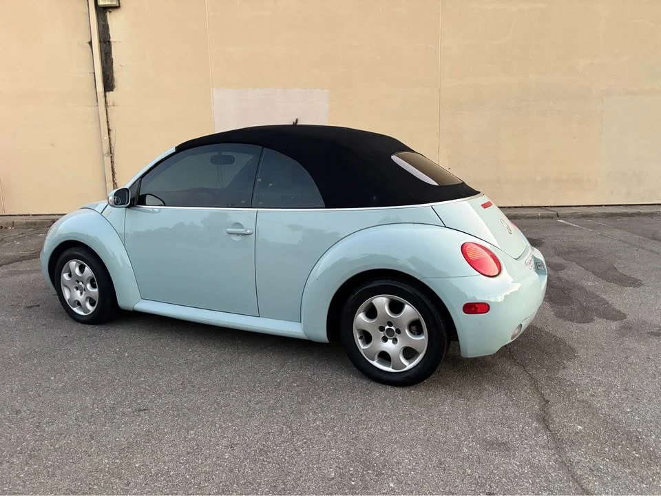 2003 Volkswagen New Beetle - Image 12 of 13