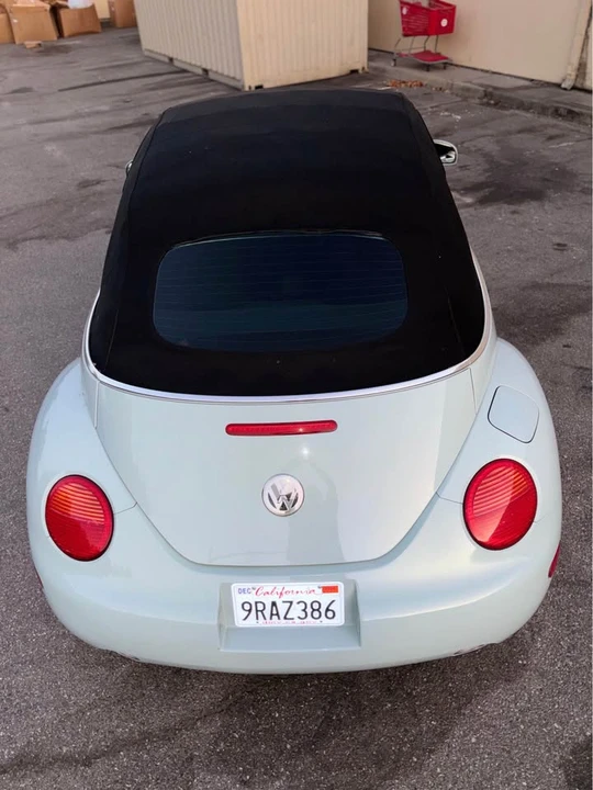 2003 Volkswagen New Beetle - Image 11 of 13