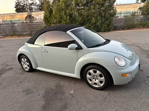 2003 Volkswagen New Beetle GLS TDI Hatchback 2D