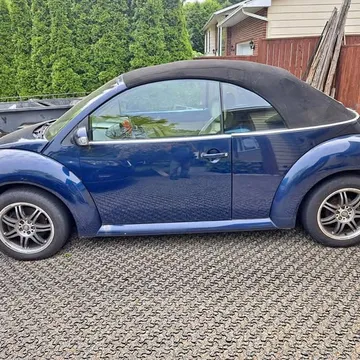 2003 Volkswagen New Beetle