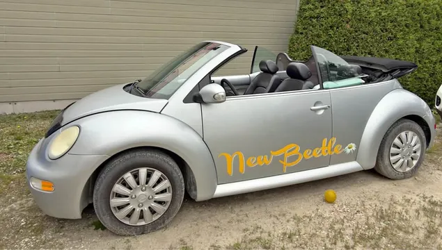 2003 Volkswagen New Beetle Convertible