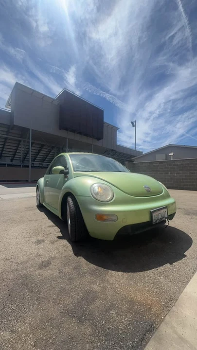 2003 Volkswagen New Beetle - Image 3 of 6
