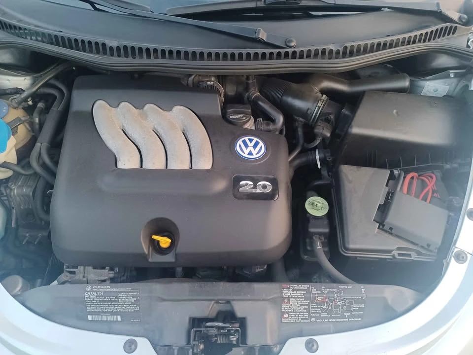2003 Volkswagen New Beetle - Image 11 of 20