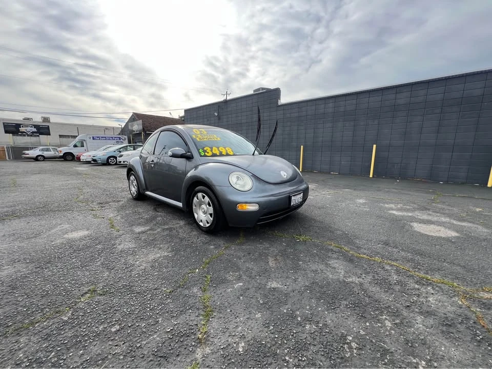 2003 Volkswagen New Beetle - Image 3 of 13