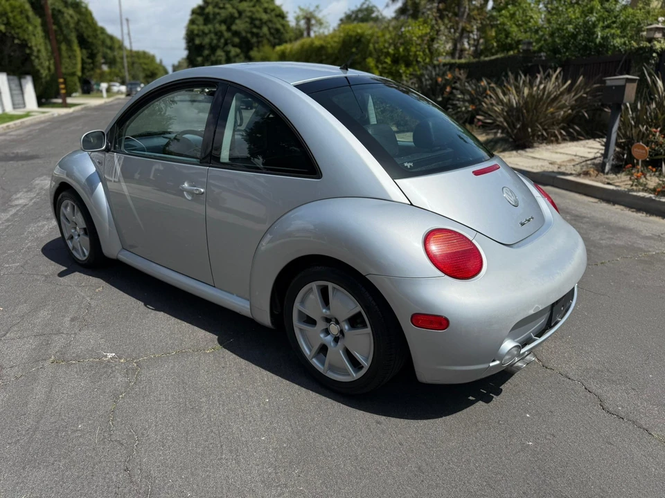 2003 Volkswagen New Beetle - Image 13 of 31