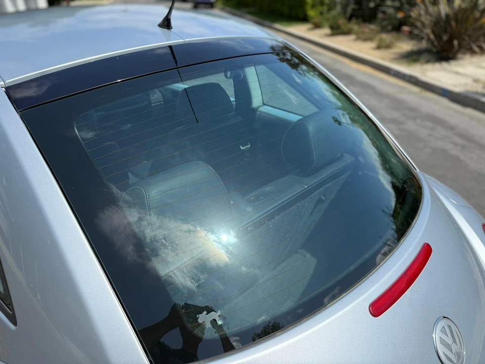 2003 Volkswagen New Beetle - Image 30 of 31
