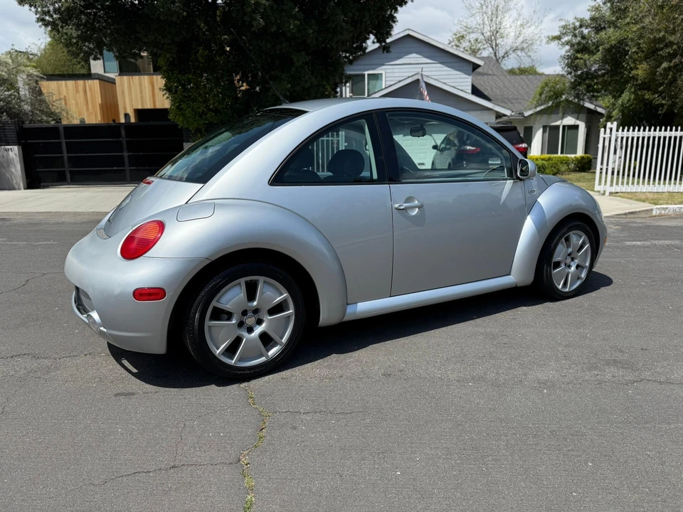 2003 Volkswagen New Beetle - Image 16 of 31