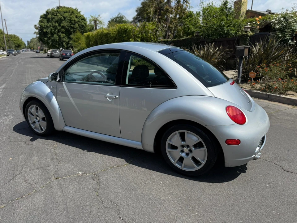 2003 Volkswagen New Beetle - Image 12 of 31