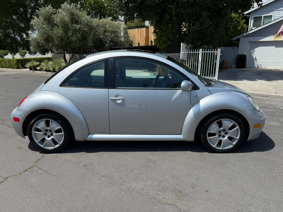 2003 Volkswagen New Beetle - Image 17 of 31