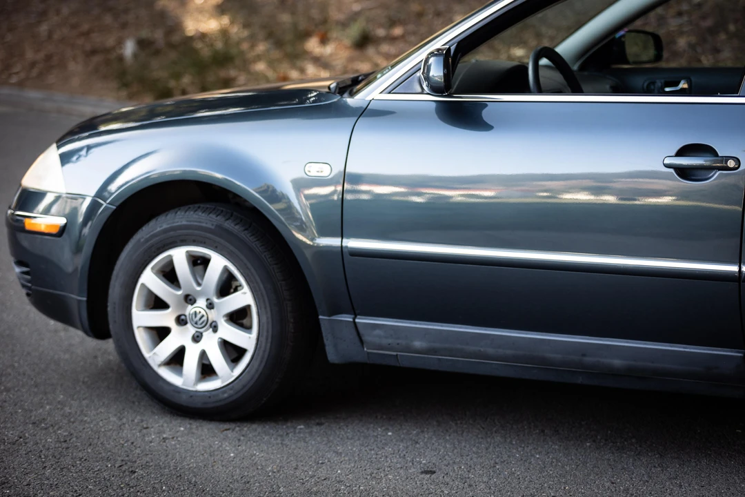 2003 Volkswagen Passat - Image 20 of 31