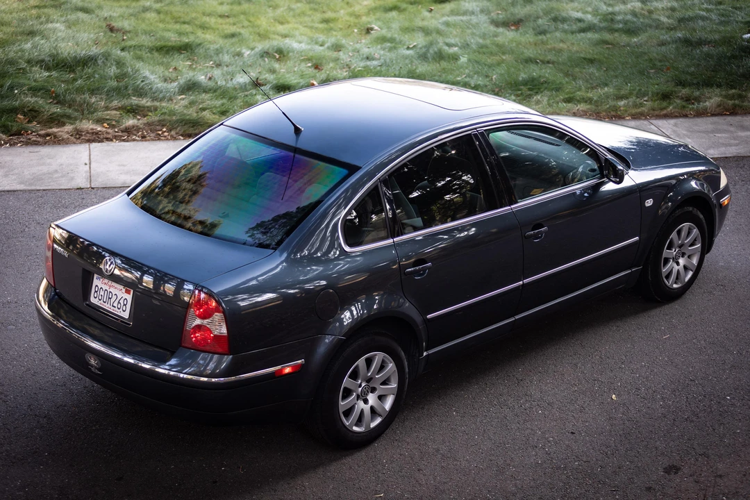 2003 Volkswagen Passat - Image 4 of 31