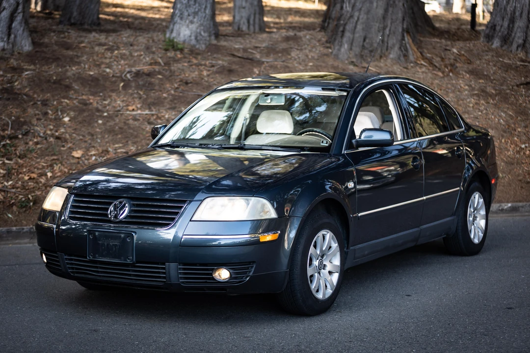 2003 Volkswagen Passat - Image 5 of 31