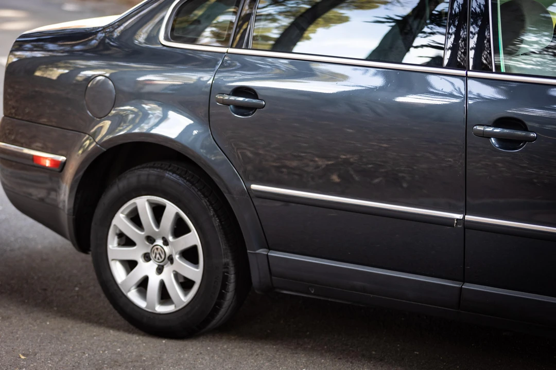 2003 Volkswagen Passat - Image 30 of 31
