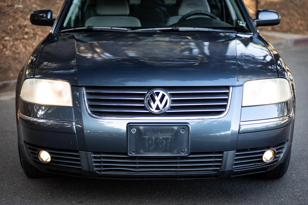 2003 Volkswagen Passat - Image 16 of 31