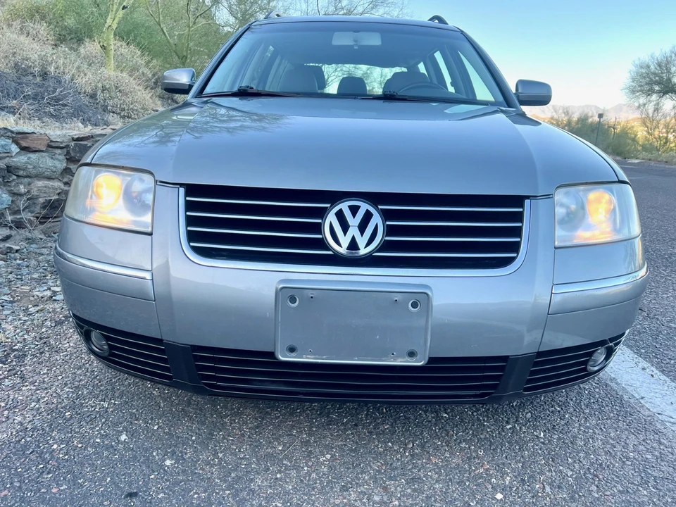 2003 Volkswagen Passat - Image 8 of 31