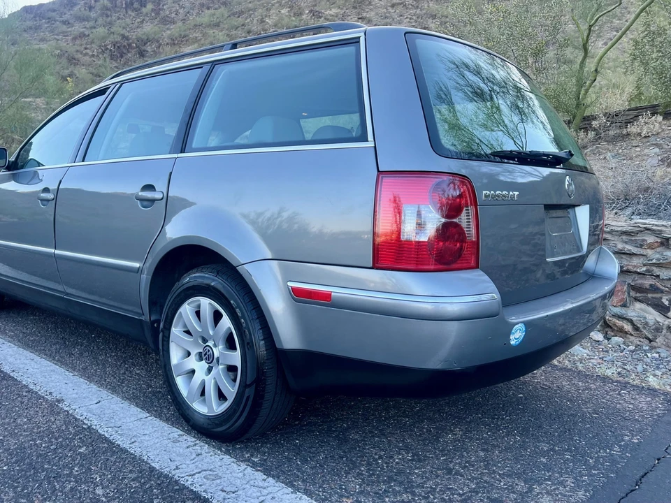 2003 Volkswagen Passat - Image 19 of 31