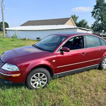 2003 Volkswagen Passat GLS Sedan 4D