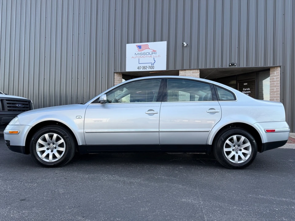 2003 Volkswagen Passat - Image 2 of 21