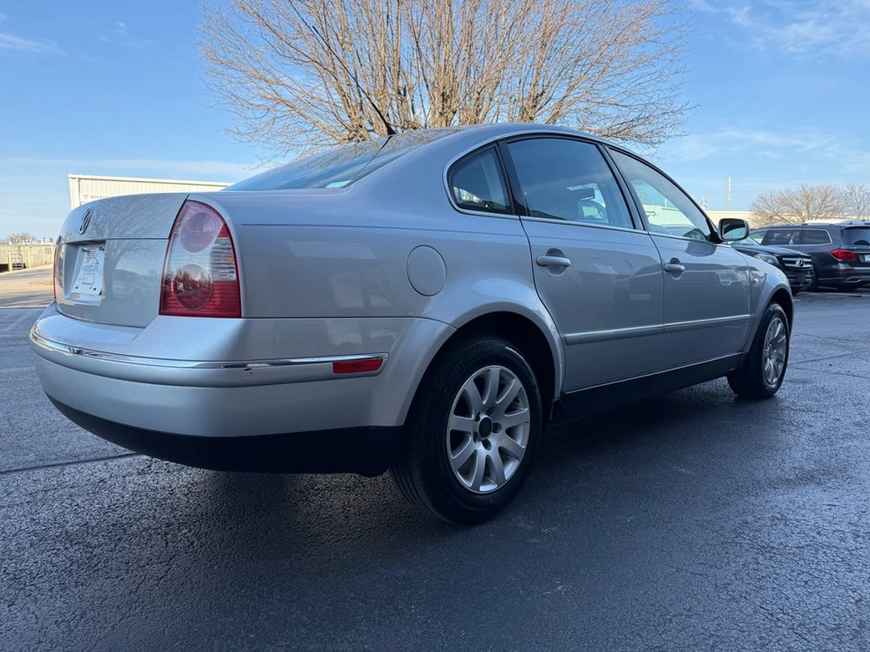 2003 Volkswagen Passat - Image 5 of 21