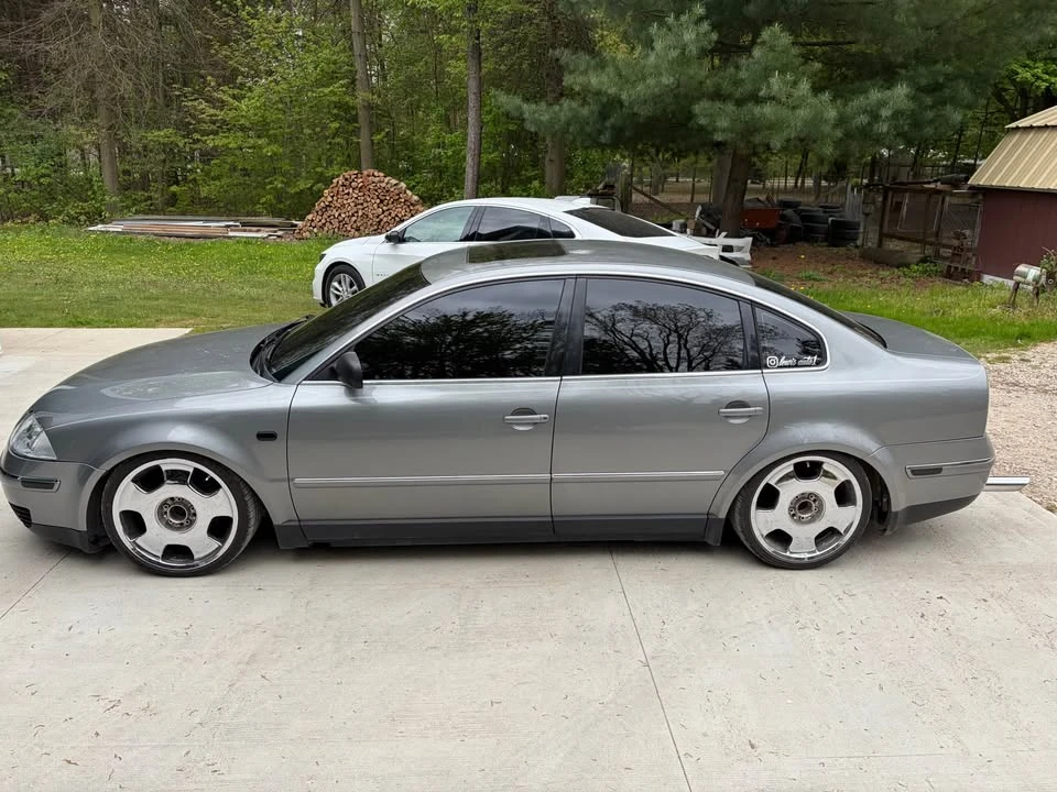 2003 Volkswagen Passat - Image 3 of 12