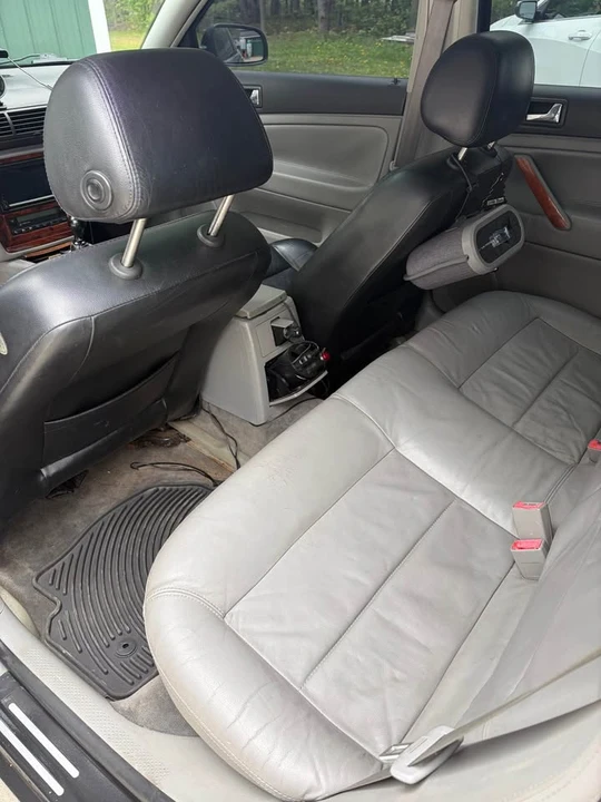 2003 Volkswagen Passat - Image 11 of 12