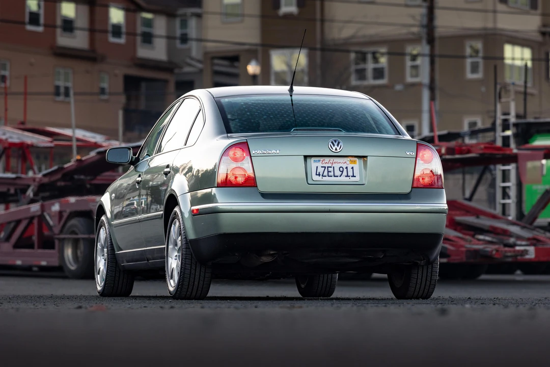 2003 Volkswagen Passat - Image 21 of 31