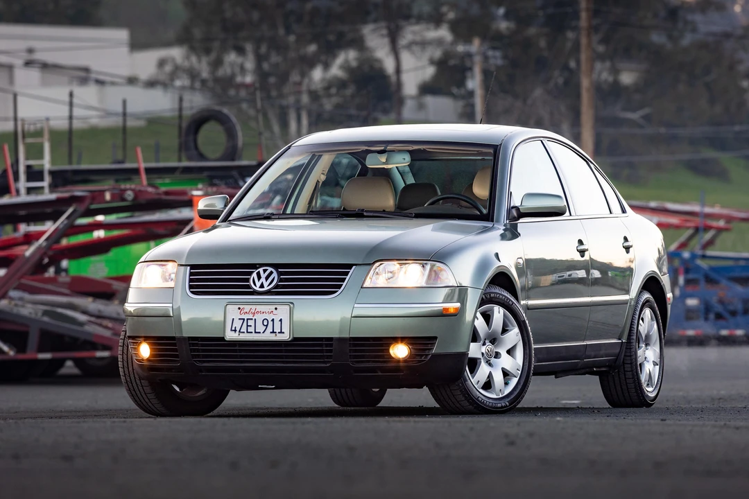 2003 Volkswagen Passat - Image 8 of 31