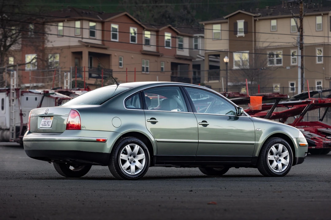 2003 Volkswagen Passat - Image 30 of 31