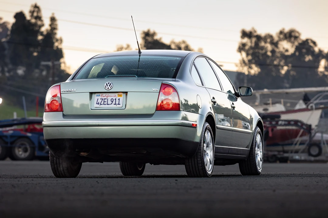 2003 Volkswagen Passat - Image 24 of 31