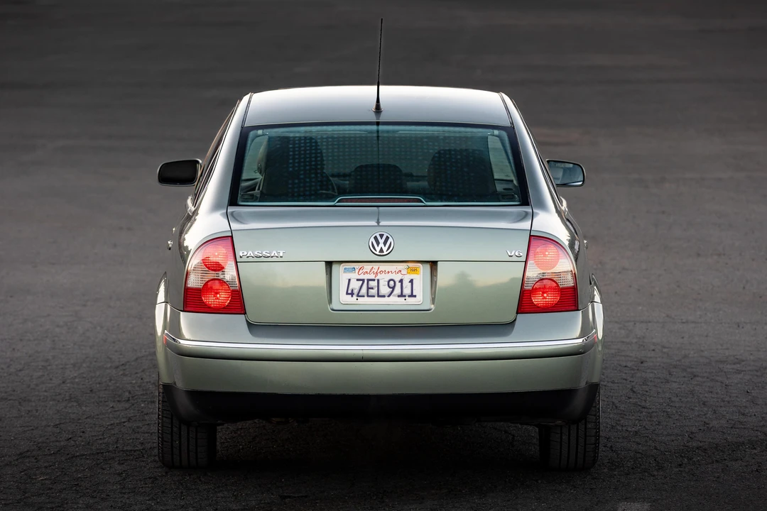 2003 Volkswagen Passat - Image 22 of 31