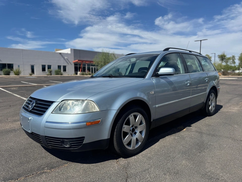 2003 Volkswagen Passat - Image 10 of 31