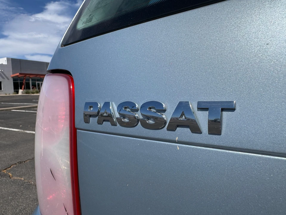 2003 Volkswagen Passat - Image 21 of 31