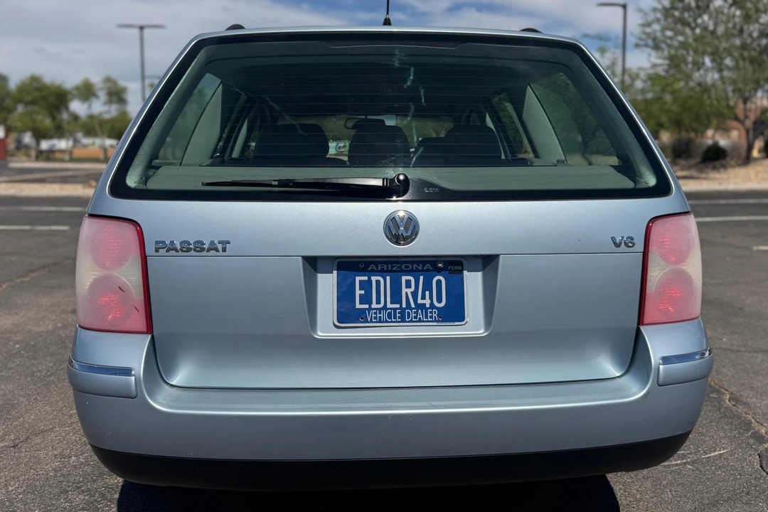 2003 Volkswagen Passat - Image 13 of 31