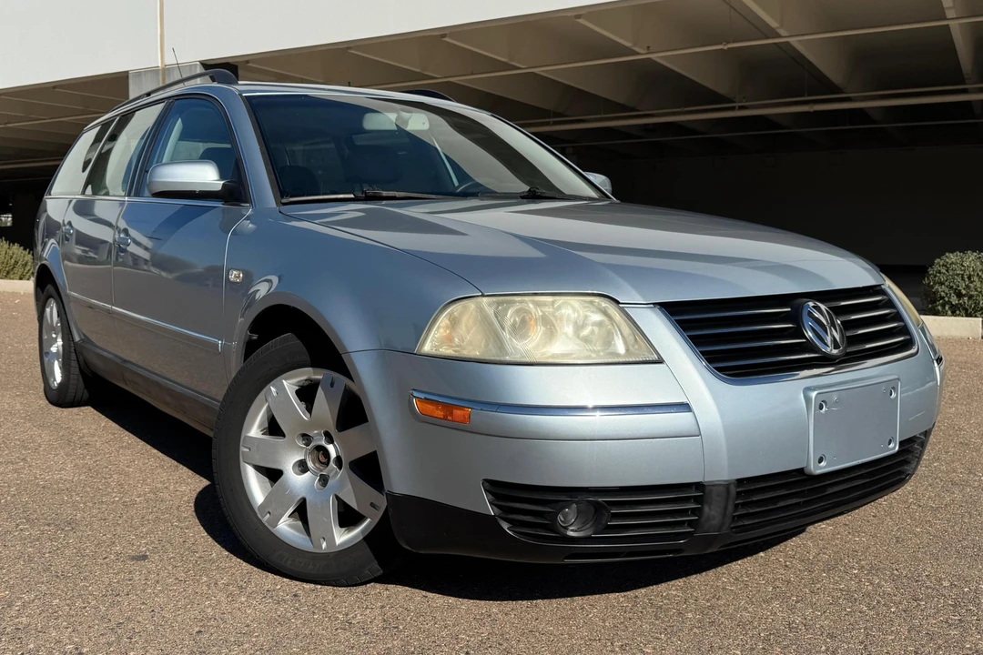 2003 Volkswagen Passat - Image 2 of 31