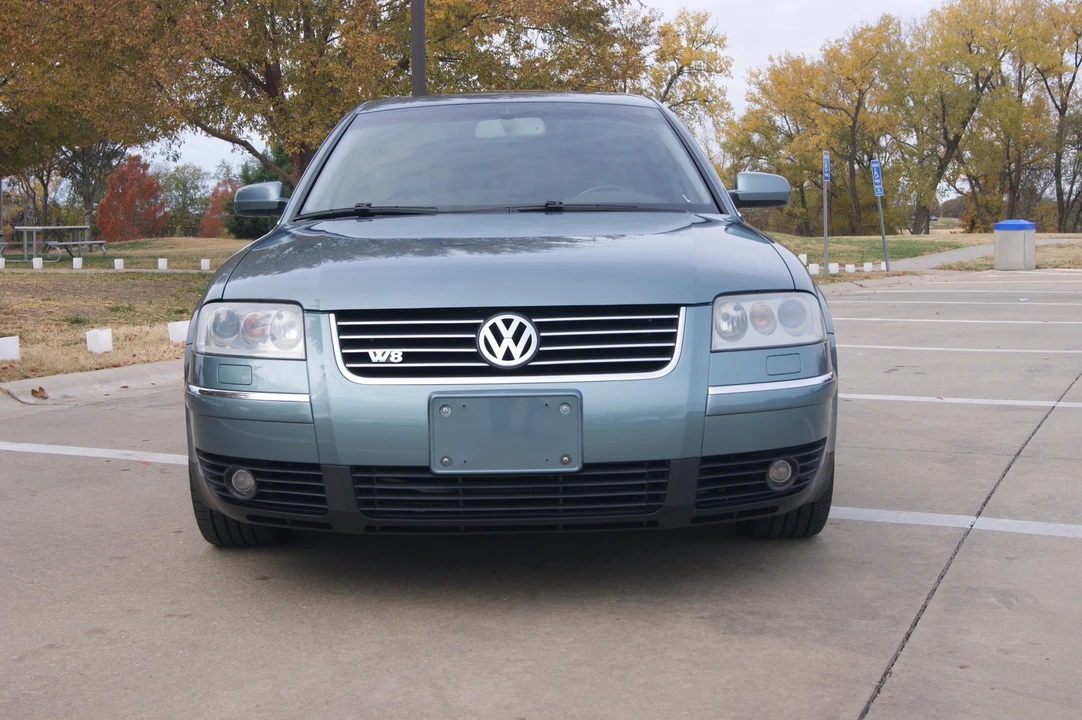 2003 Volkswagen Passat - Image 6 of 31