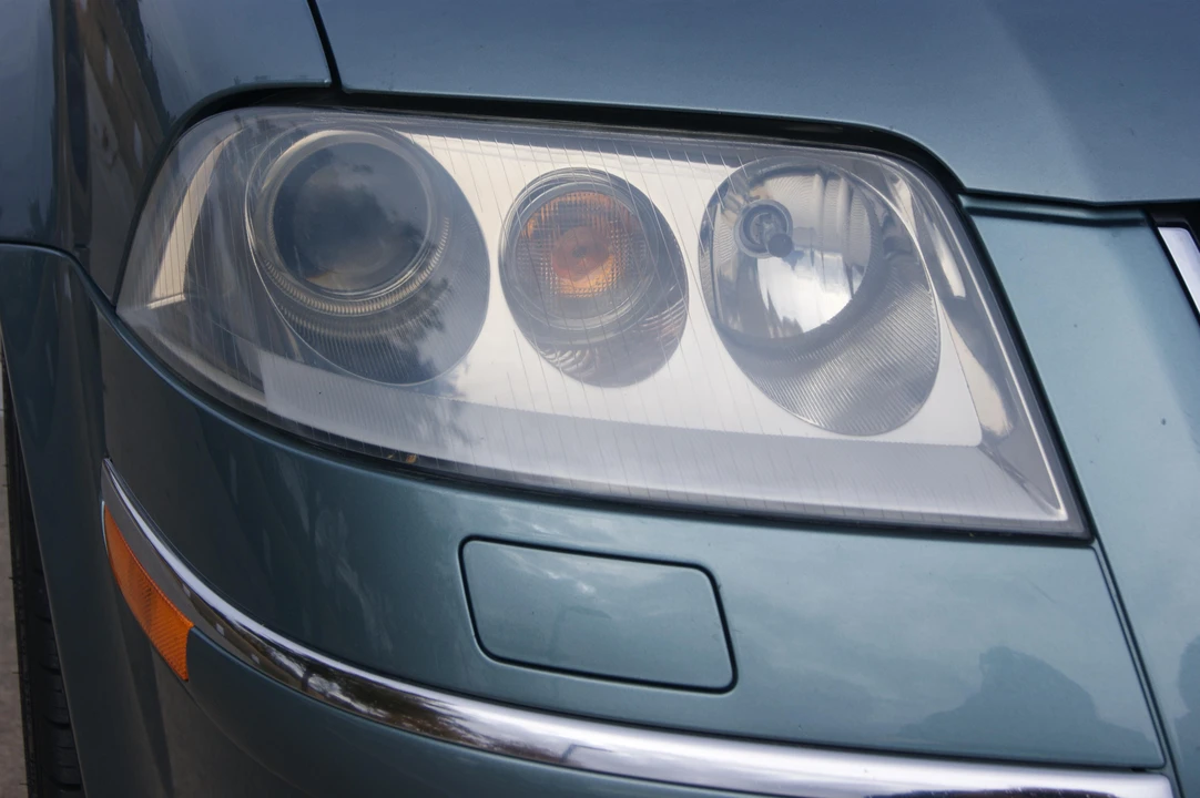 2003 Volkswagen Passat - Image 20 of 31