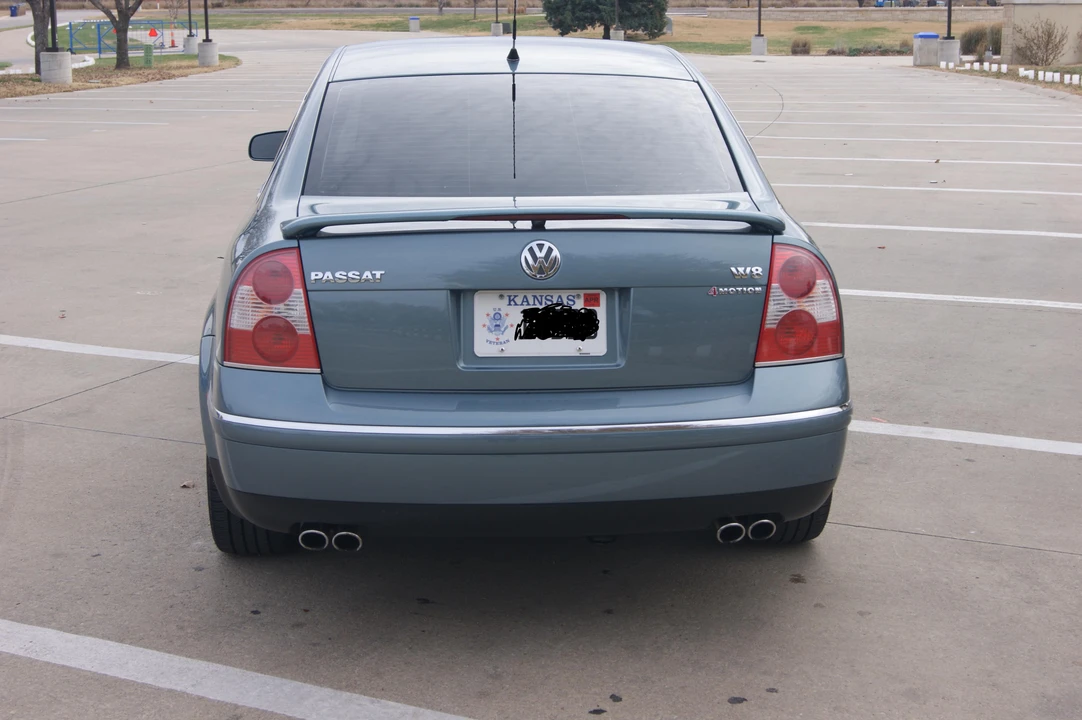 2003 Volkswagen Passat - Image 12 of 31