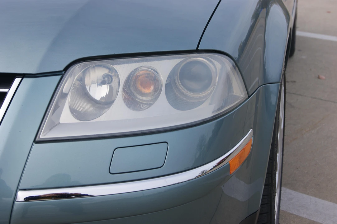 2003 Volkswagen Passat - Image 22 of 31