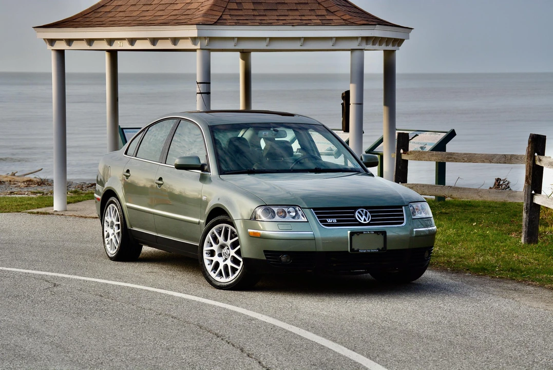 2003 Volkswagen Passat - Image 7 of 31