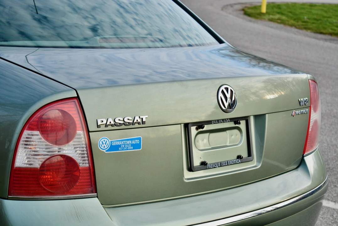 2003 Volkswagen Passat - Image 21 of 31