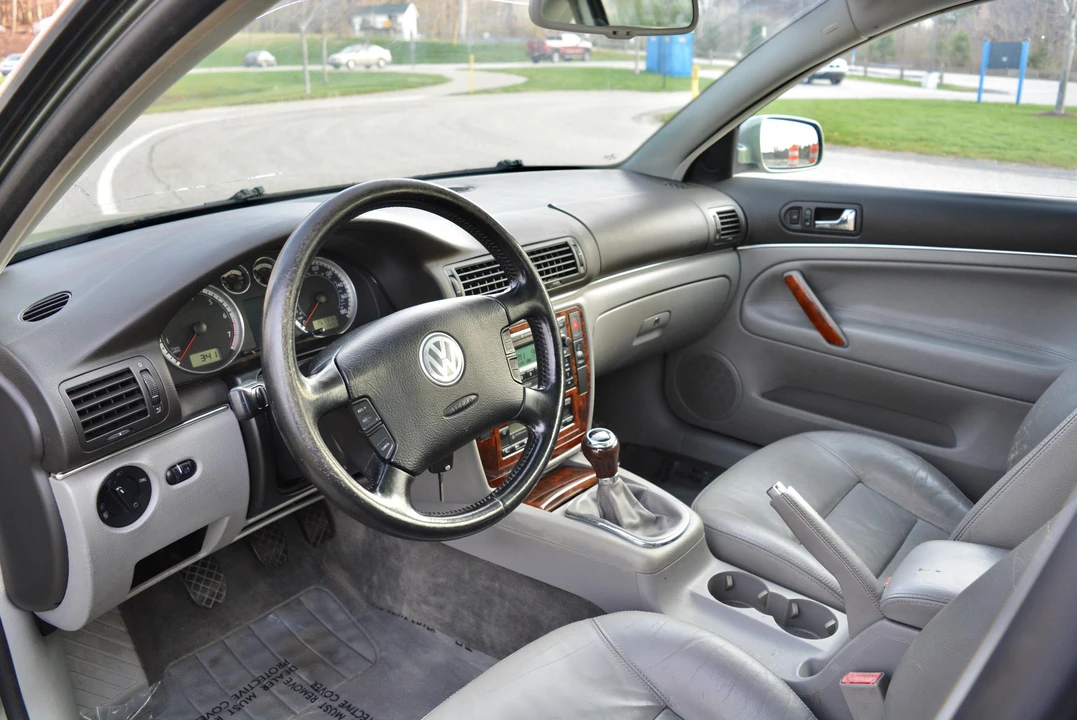 2003 Volkswagen Passat - Image 31 of 31