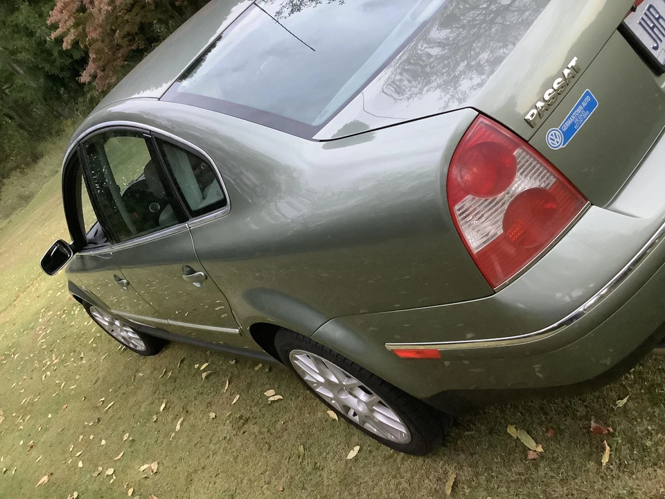 2003 Volkswagen Passat - Image 20 of 31