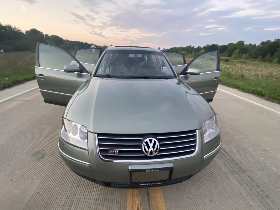 2003 Volkswagen Passat - Image 6 of 31