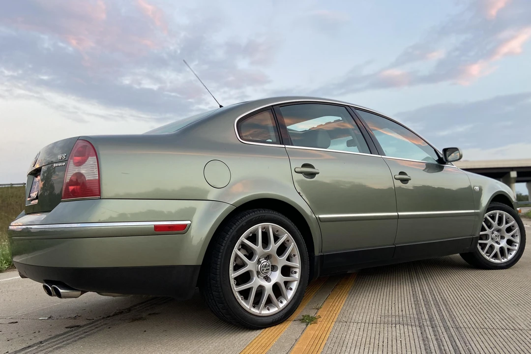 2003 Volkswagen Passat - Image 4 of 31