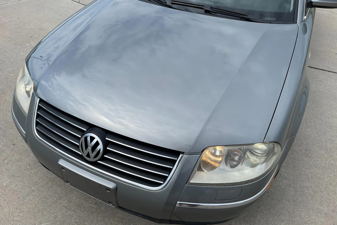 2003 Volkswagen Passat - Image 12 of 31